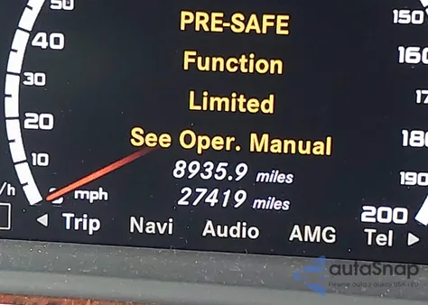 2011 Mercedes-Benz S 63 Amg z USA, uszkodzony, nr VIN WDDNG7EB1BA377153